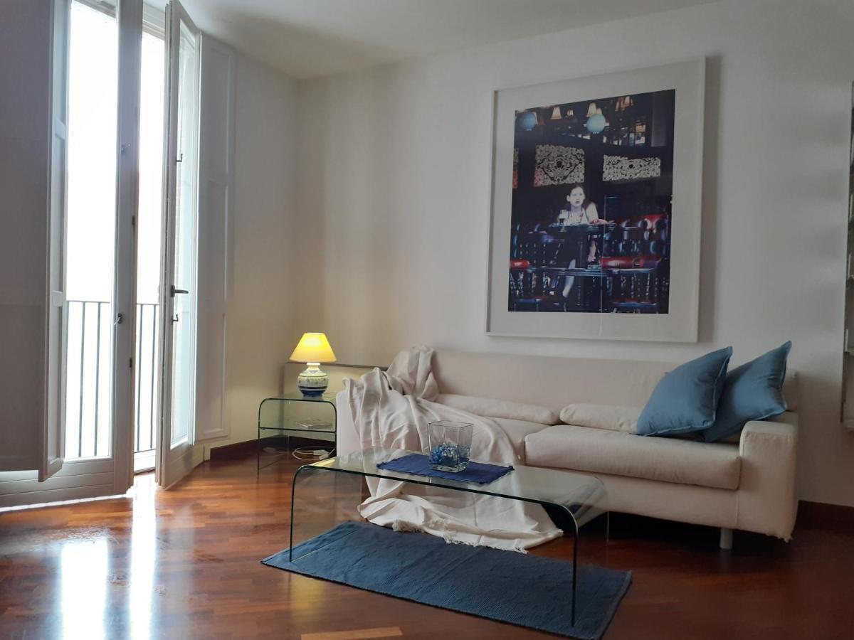 Olimpia Apartment City Center 萨莱诺 外观 照片