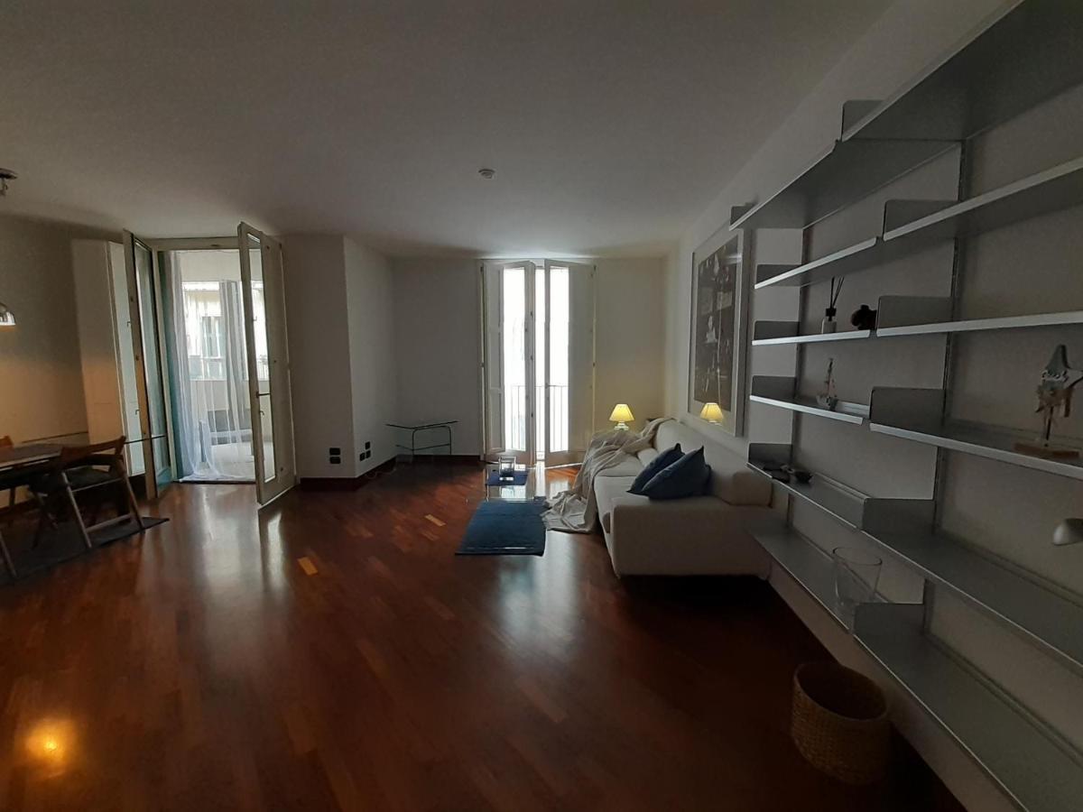 Olimpia Apartment City Center 萨莱诺 外观 照片