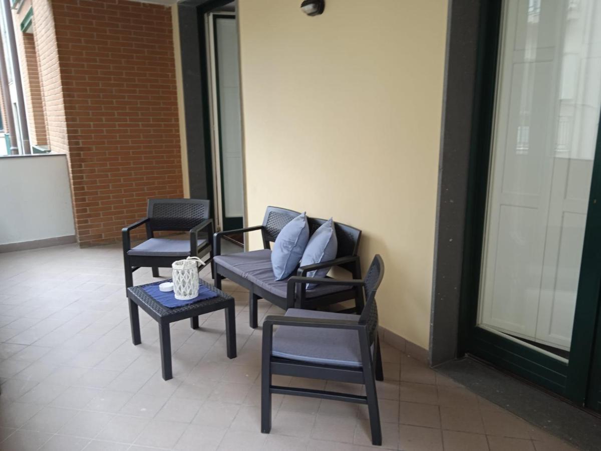 Olimpia Apartment City Center 萨莱诺 外观 照片