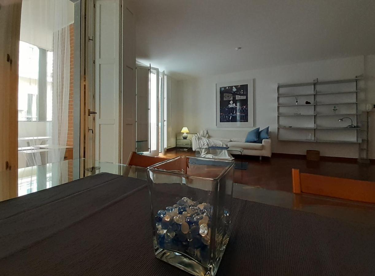 Olimpia Apartment City Center 萨莱诺 外观 照片